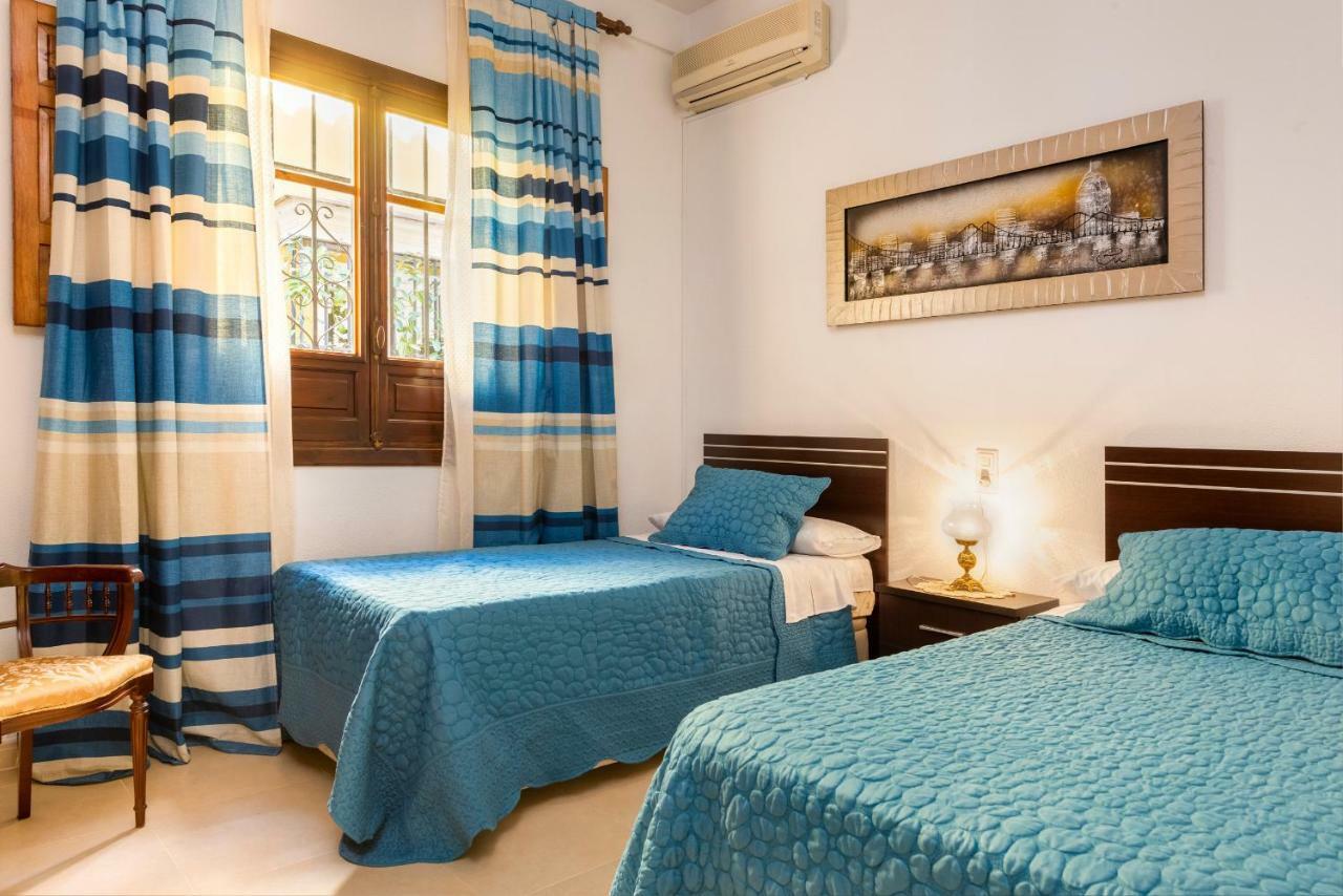 Hsh Suites Barrio Santa Cruz Sevilha Exterior foto